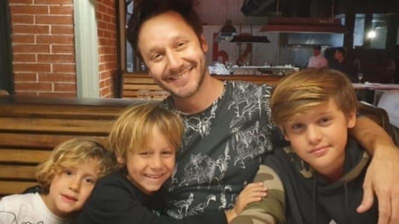 Benjamín Vicuña encanta con foto junto a sus hijos