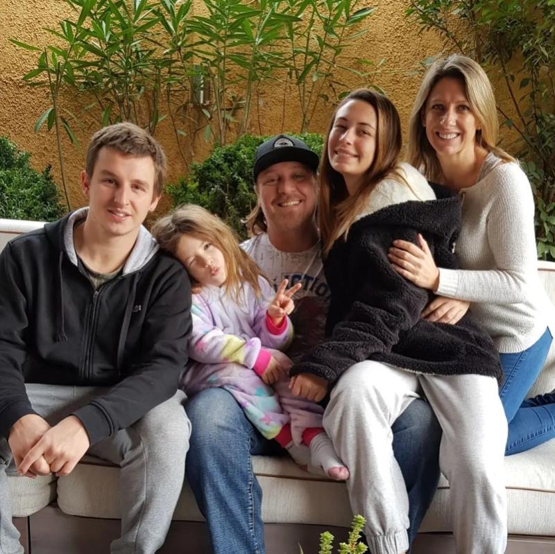 Hijo de Macarena Tondreau anuncia su matrimonio