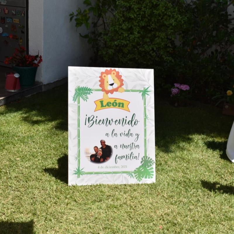 Carla Zunino realiza bautizo “no religioso” para su hijo