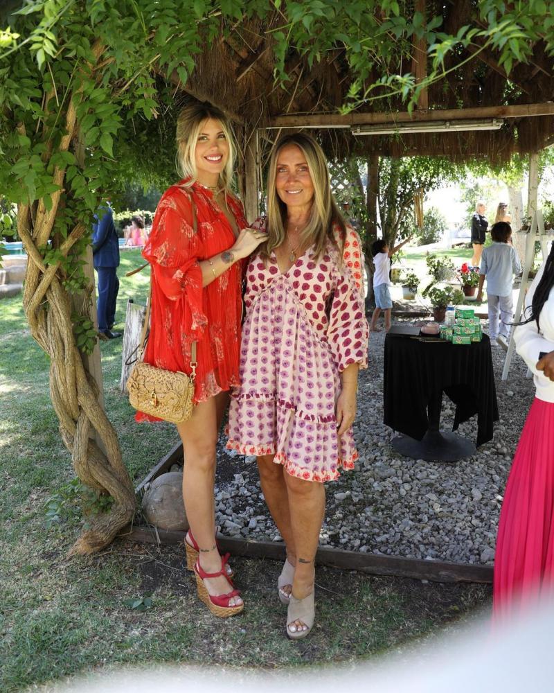 Coté López se luce con curioso outfit en matrimonio