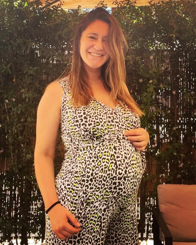 Belén Mora encanta con canción para su bebé