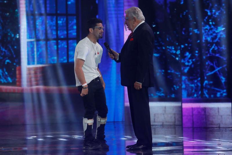 Power Peralta sorprendió con gran gesto a joven bailarín