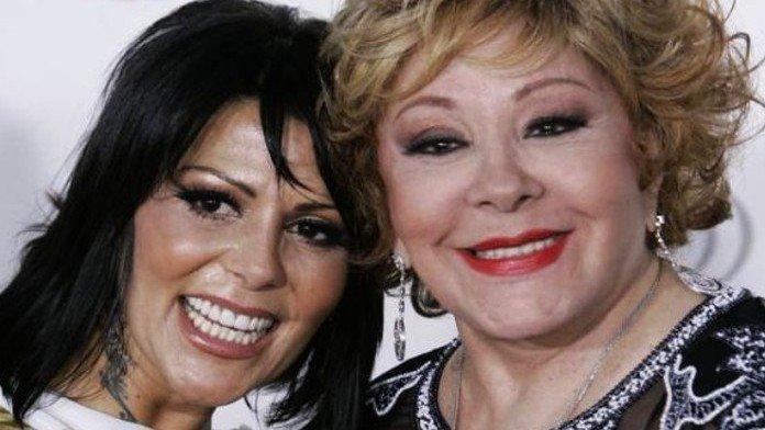 Alejandra Guzmán y su madre