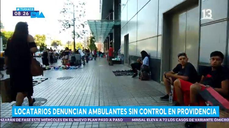 Locatarios denuncian comercio ambulante sin control en Providencia