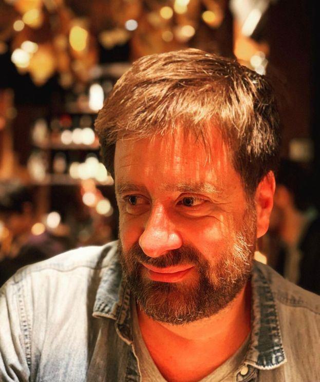 Marcial Tagle bromea con su parecido con Benjamín Vicuña