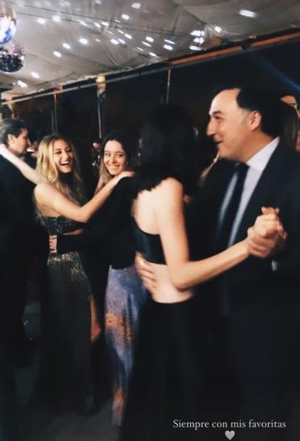 Florencia Araneda se luce en fiesta de graduación en Chile