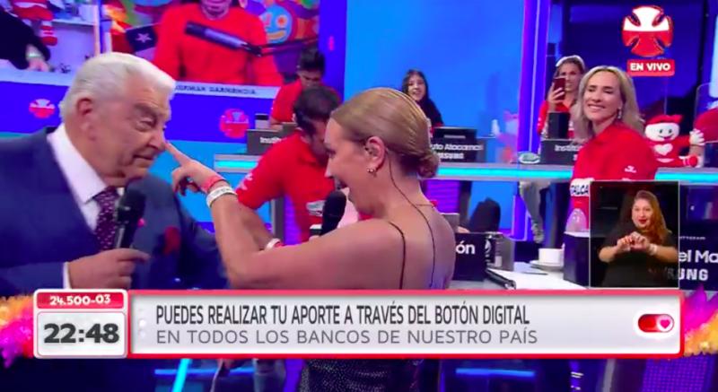 La divertida comparación de Don Francisco a Karen Doggenweiler