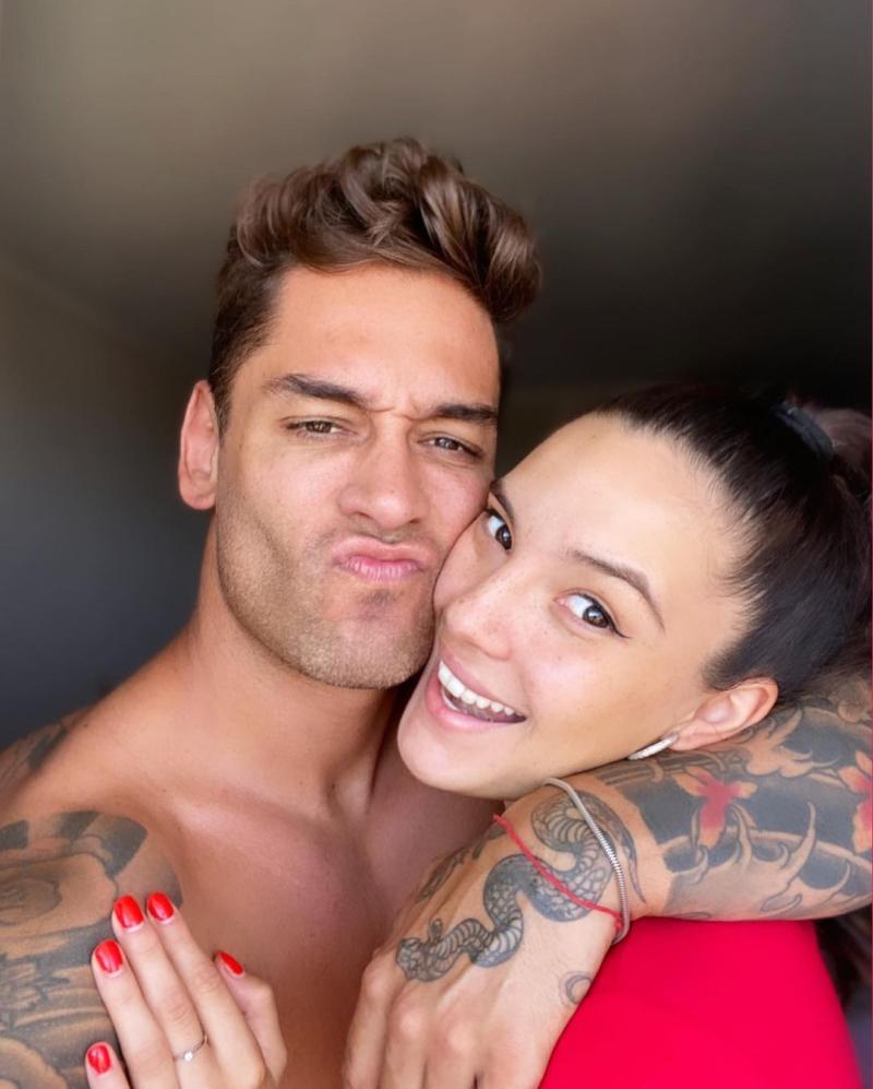 Thiago Cunha revela cómo es trabajar con su pareja en "Aquí se Baila"