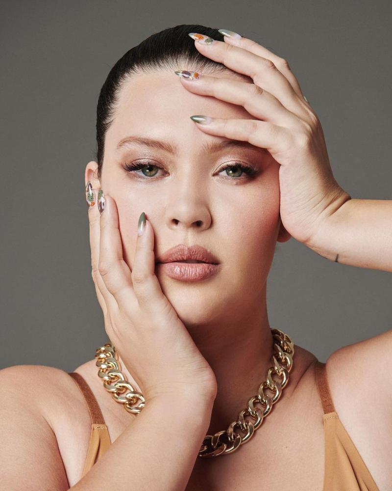 Michelle Carvalho impacta al mostrar insultos que recibe en redes sociales