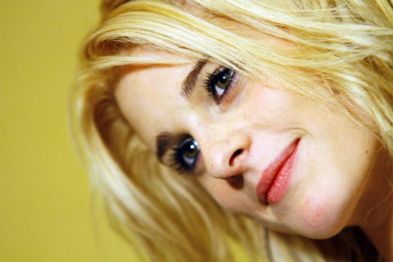 Tanza Varela y Matías Bize muestran su amor en tiernas fotos