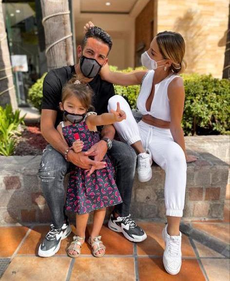 Mauricio Isla y Gala Caldirola sorprenden con tiernos mensajes