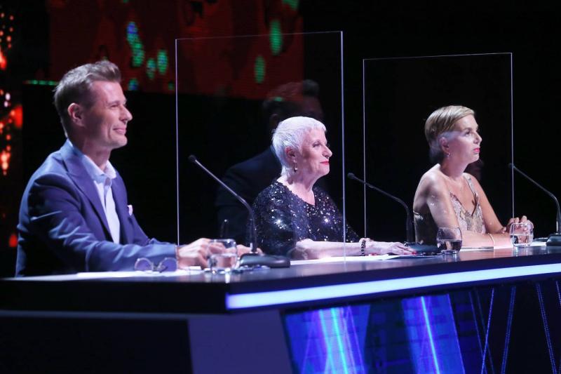 Cuatro parejas pasan a zona de eliminación tras perder duelos