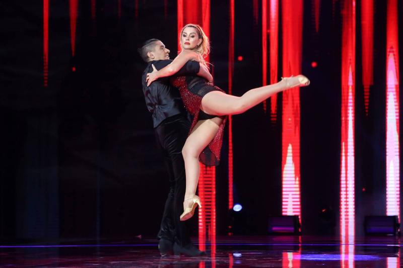 Falta feeling: Neilas le pidió a Yasmín Valdés y Darwin complicidad en el escenario