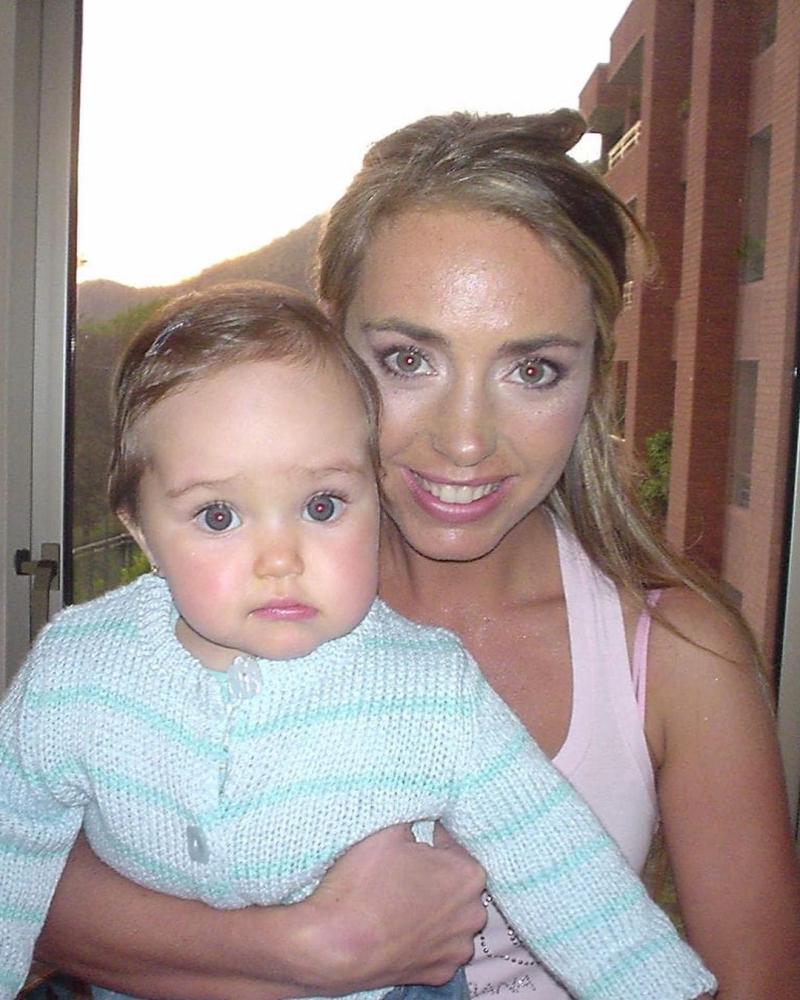 “Iguales”: Macarena Ramis celebra los 18 años de su hija clon