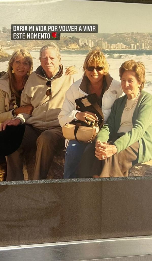 Raquel Argandoña repite recordado look en matrimonio