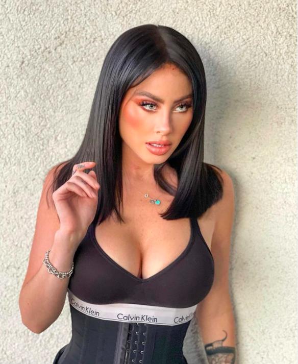 Ignacia Michelson impacta con radical cambio de look