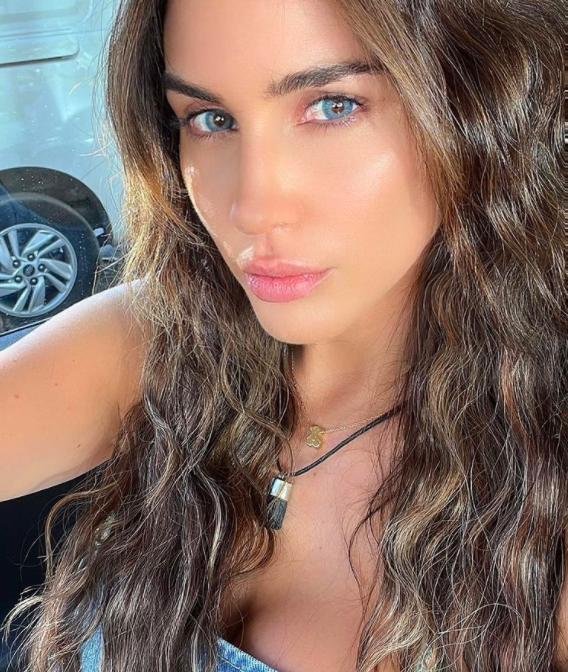 Fran Undurraga desafía el frío desde Nueva York