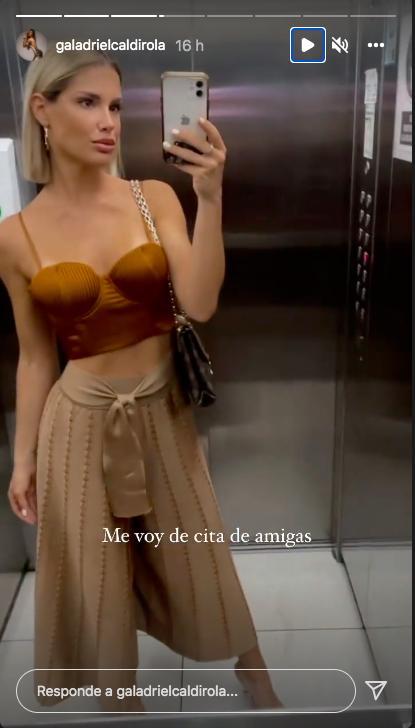 Gal Caldirola luce jugado look en el día del amor