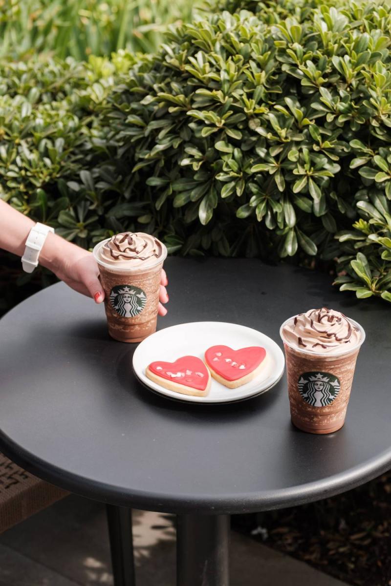 Starbucks celebra el día del amor con sabores únicos