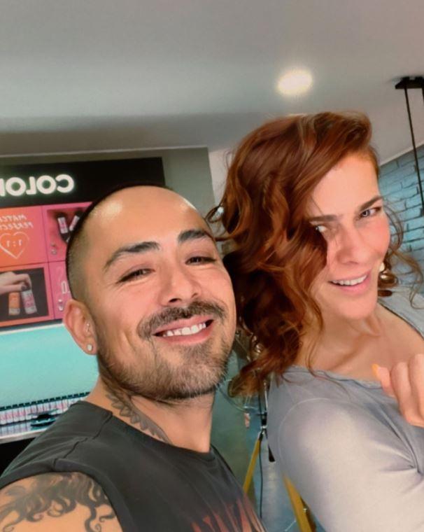“Puro fuego”: Tonka Tomicic luce su nuevo look fuera de la TV