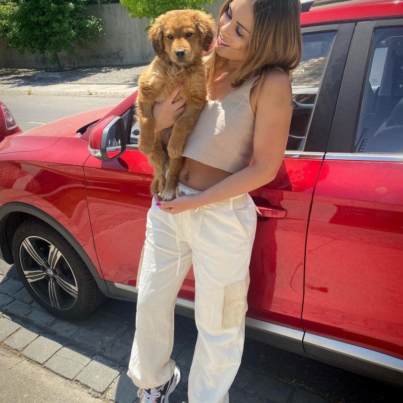 Maura Rivera vive duro momento tras perder a su perro