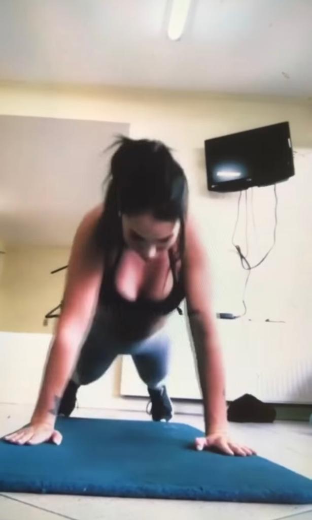 Vale Roth revela su cambio físico tras dejar el alcohol