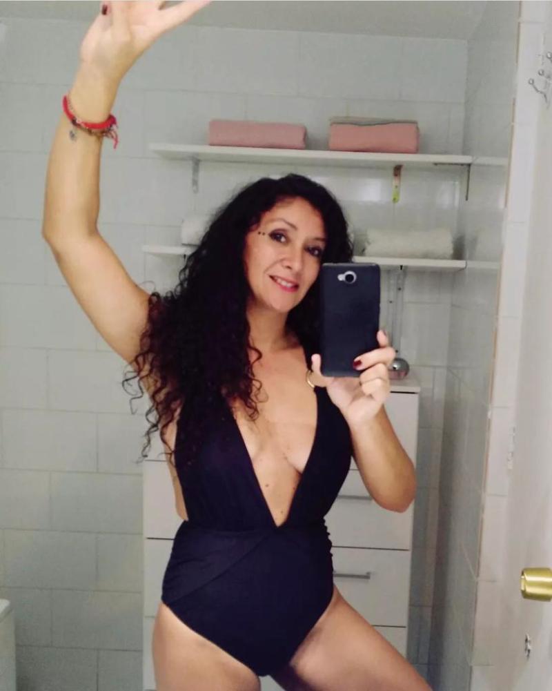 Angélica Sepúlveda impacta al mostrar su baja de peso en bañador