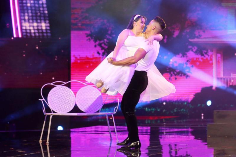 “Es impresionante”: Christell sigue cautivando con su talento y jurado elogia avances