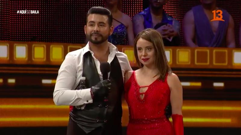 Leticia Zamorano se lució con baile al estilo de “50 sombras de Grey”