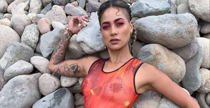 Aseguran que Camila Recabarren y su hija se fueron de Chile