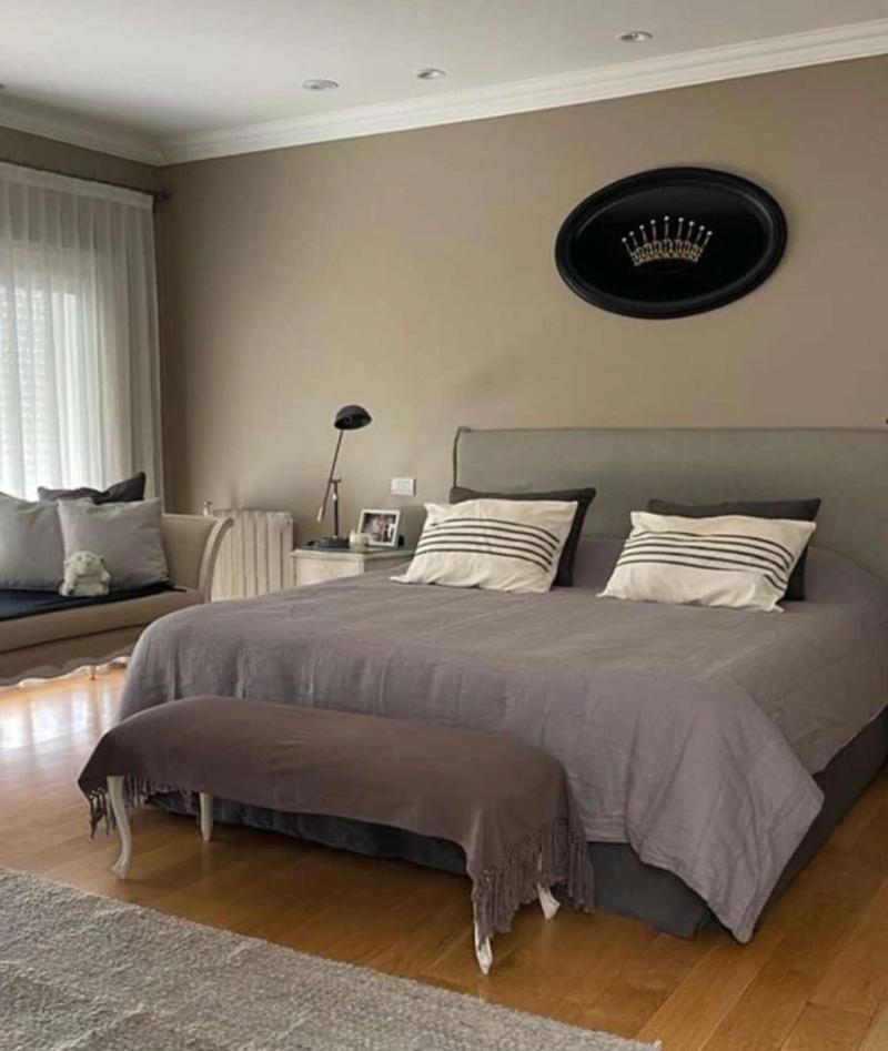 La enorme mansión de Benjamín Vicuña en Argentina