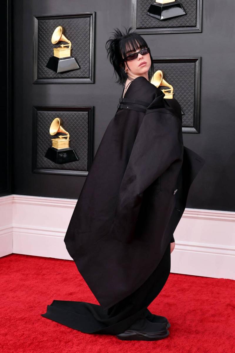 Grammys 2022: El glamour se tomó la alfombra roja
