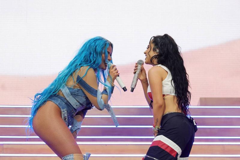 Anuel estalla en contra de Karol G tras su show en Coachella