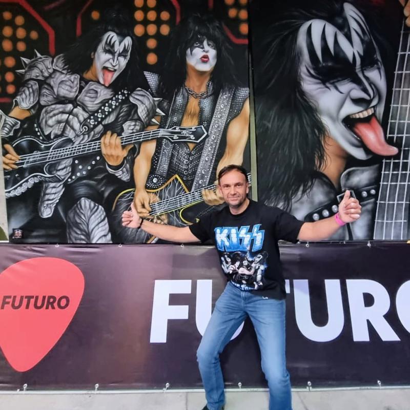 Rodrigo Sepúlveda muestra su especial encuentro con Kiss