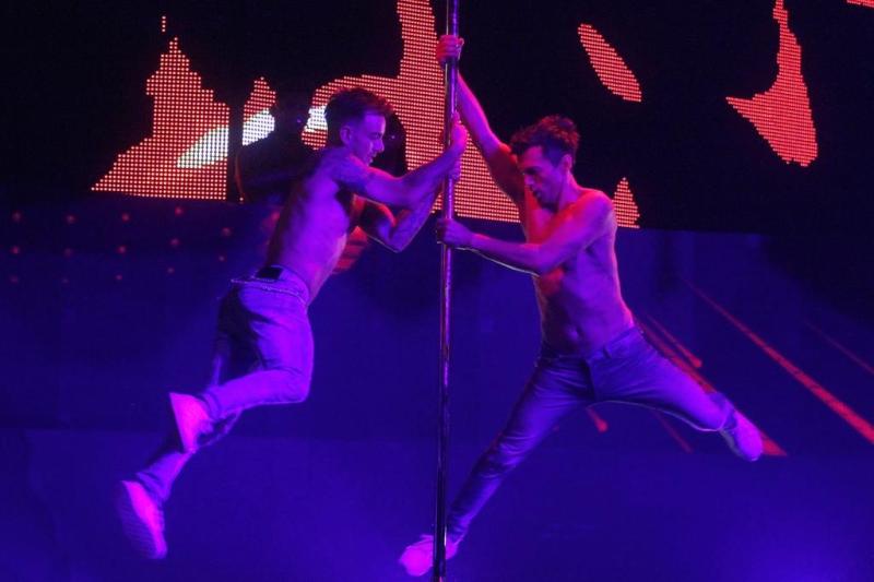 “Es una coreografía para una disco”: La decepción de Neilas ante la presentación de Christian Ocaranza