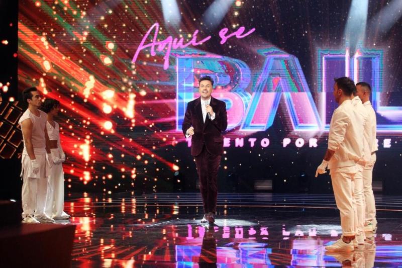 “Evolu, revolu, evolución”: Jazz Torres incluyó en su montaje la legendaria presentación de Sergio Lagos