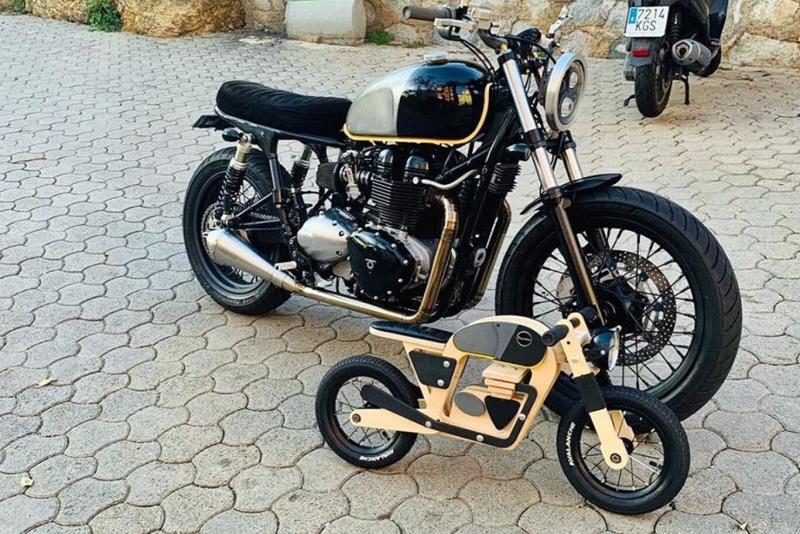 Rápidos y Furiosos: Dos bebés escapan de guardería en motos de juguetes