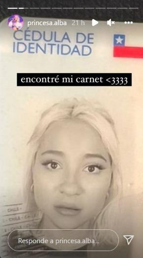 Princesa Alba saca risas por la foto de su carnet de identidad