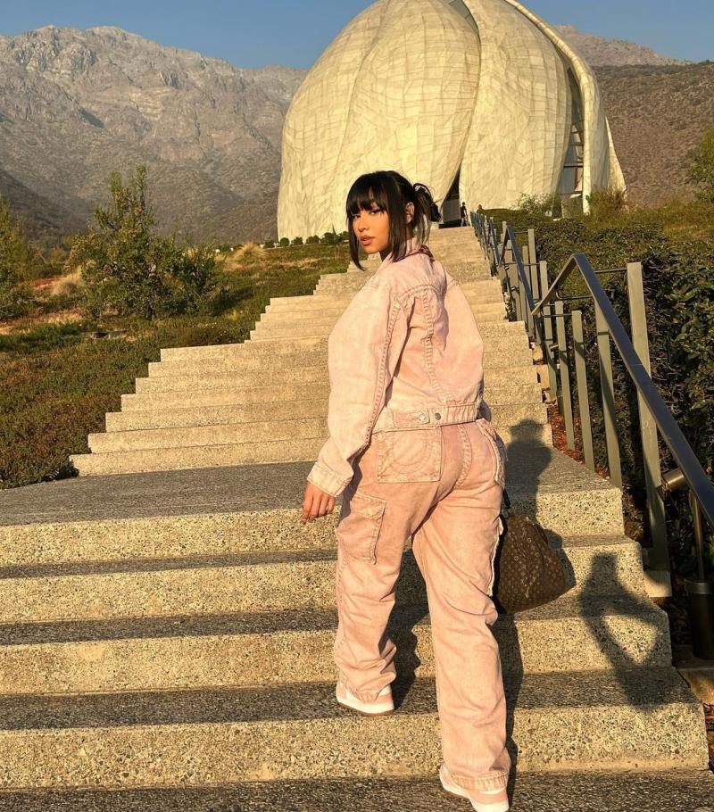 Paloma Mami se luce en Instagram con look total pink