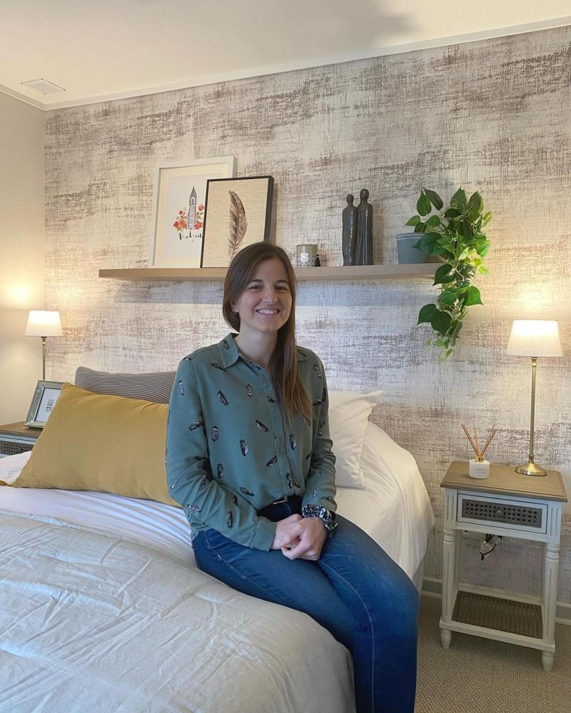 Hija de Jorge Hevia destaca como decoradora de ambientes