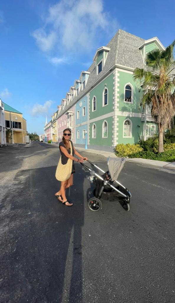 Mayte Rodríguez se luce en bikini a 4 meses de dar a luz