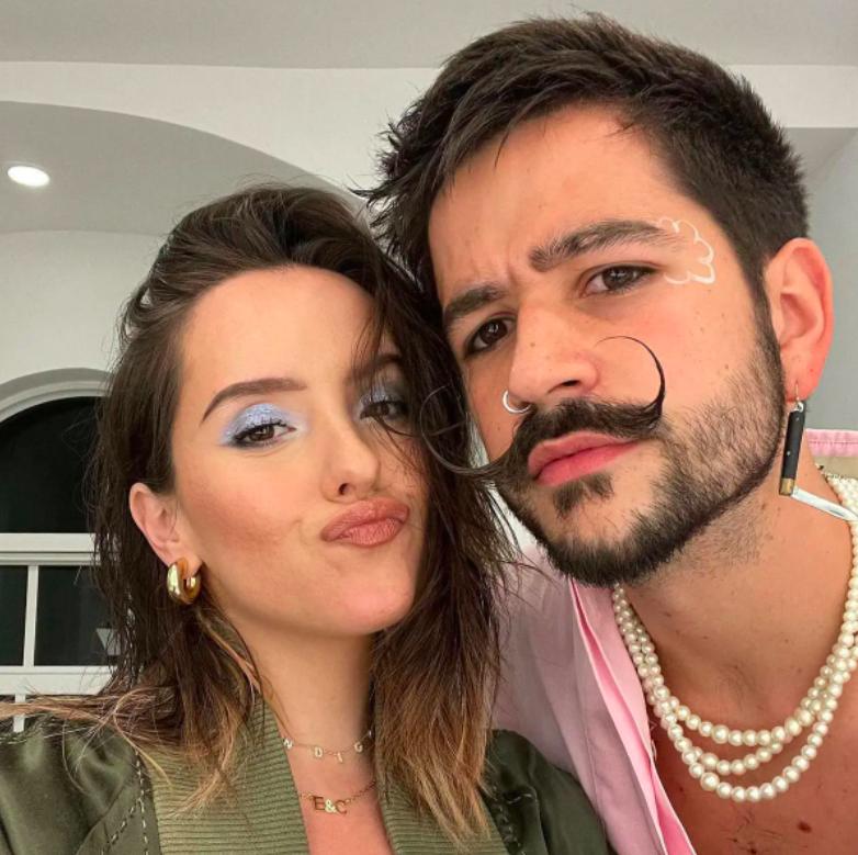 Camilo revela por qué no deja a Evaluna cambiar los pañales