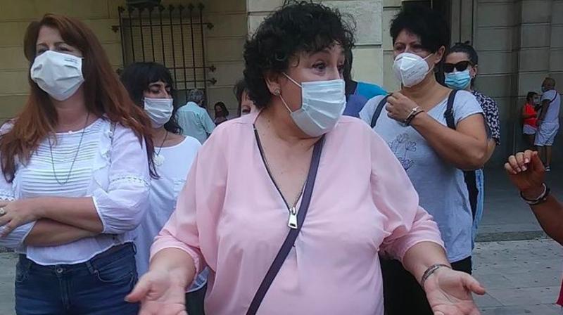 impedir que su hija viera a su padre maltratador