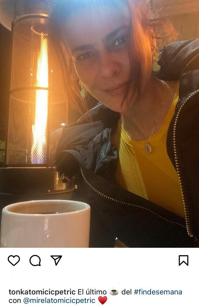 Tonka Tomicic deslumbra con foto de encuentro familiar