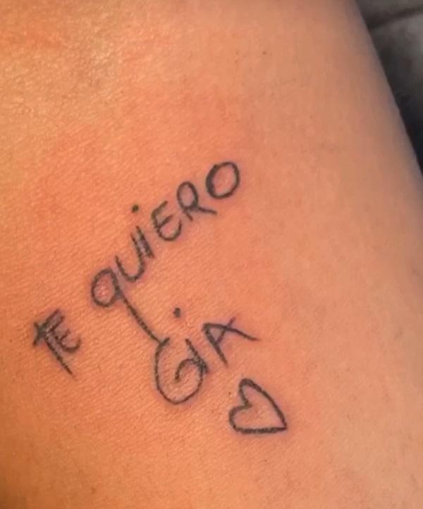 Fan de Gianella Marengo se tatúa mensaje de su ídola