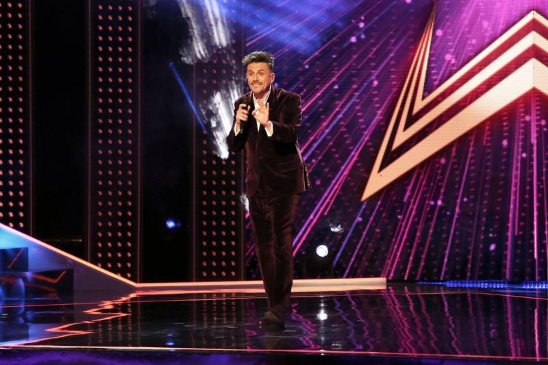 Álvaro Escobar se emociona hasta las lágrimas con potente historia de participante