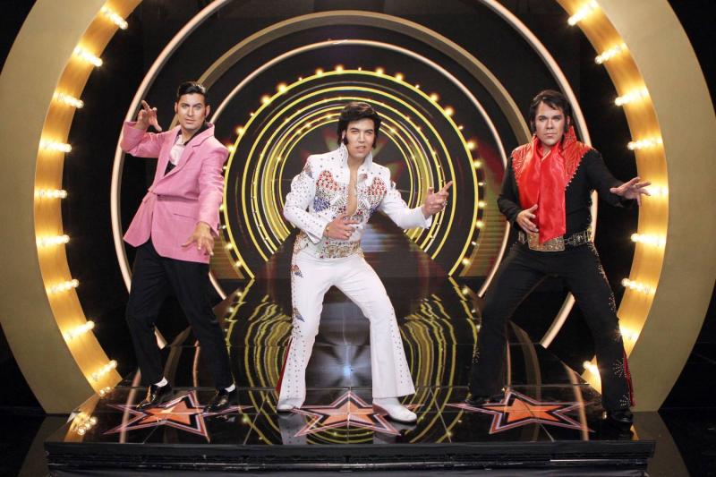 Al estilo Elvis Presley: Sergio Lagos se la jugó al intentar imitar icónico paso de baile