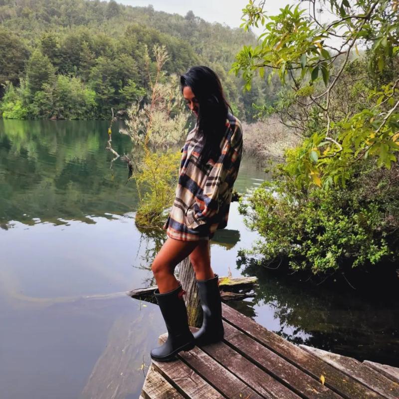 Pamela Díaz encanta con fotos de sus vacaciones con JP Cretton