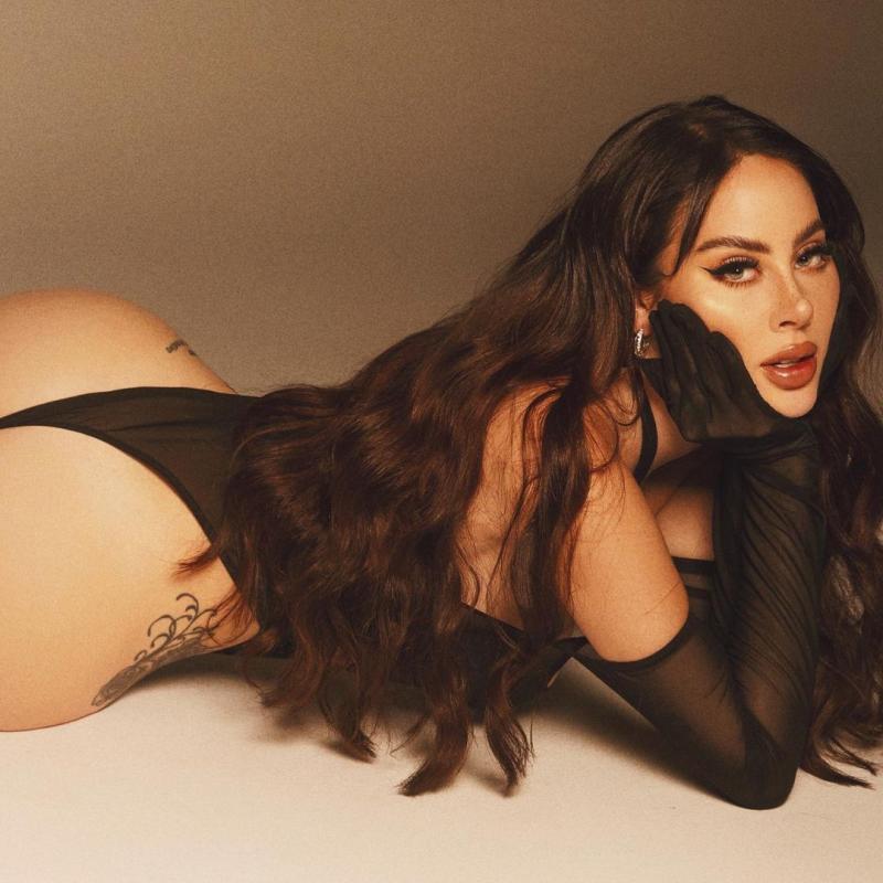 Ignacia Michelson protagoniza portada de Playboy México