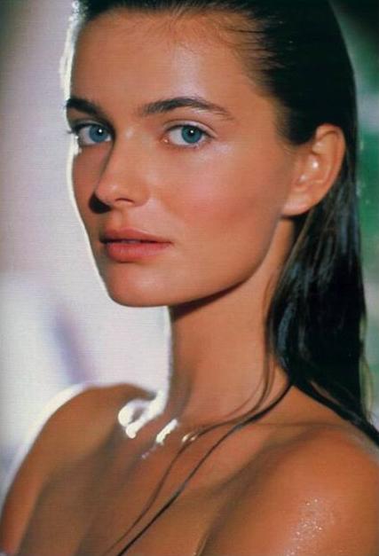 Modelo de 57 años luce a plenitud el avance de edad y derriba criticas